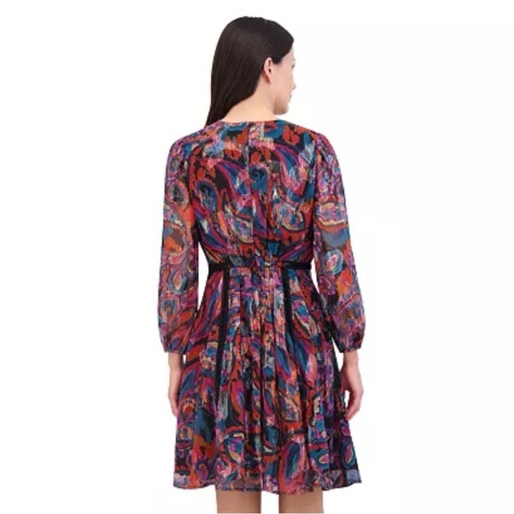 Vince Camuto Metallic Paisley-Print Lace-Trim Dress Shimmery Size 14 - Picture 3 of 16